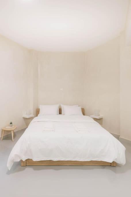 Modern Hiding Place In The Heart Of Athen Exterior foto