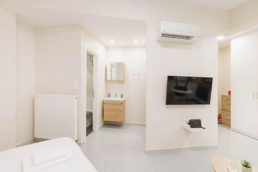 Modern Hiding Place In The Heart Of Athen Exterior foto